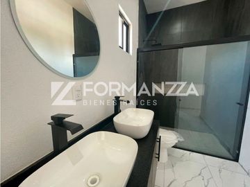 Casa Nueva en Venta en Residencial Albaterra en Colima