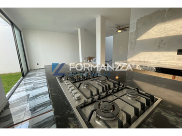 Casa Nueva en Venta en Colinas del Real