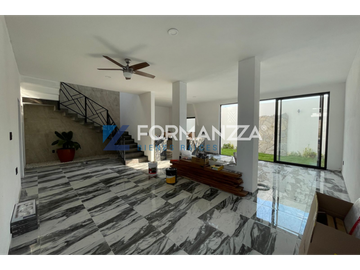 Casa Nueva en Venta en Colinas del Real