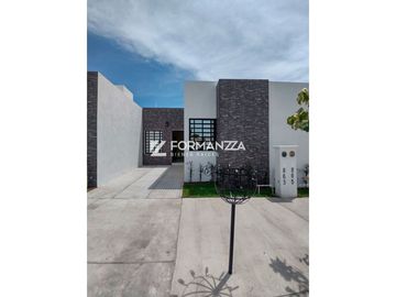 Casa Nueva en Venta, Fraccionamiento Zaragoza, Colima