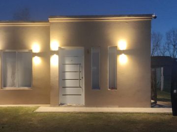 Casa en venta - 1 Dormitorio 1 Baño - Cochera - 300mts2 - General Rodríguez