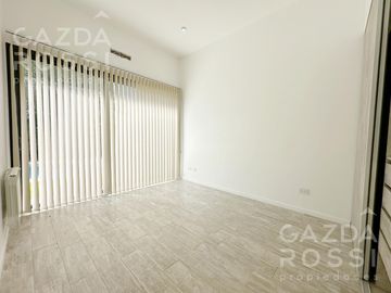 Excelente propiedad 5 amb a la venta en Barrio Privado Don Joaquin, Canning