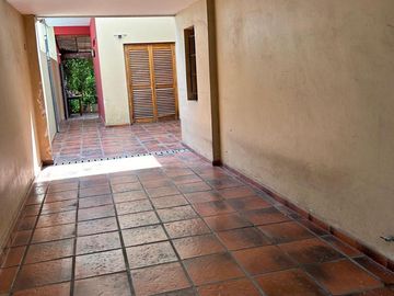 Casa en  venta con 3 dormitorios en 56 entre 18 y 19, La Plata
