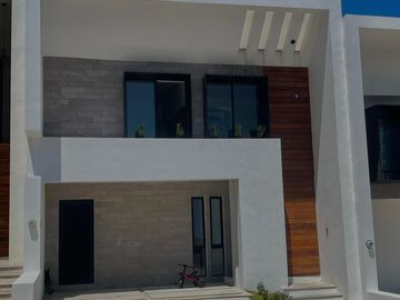 Venta de casas en Zibata SAVANT