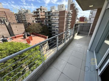 VENTA DEPARTAMENTO 1 DORMITORIO A ESTRENAR CON AMENITIES EN JUJUY 1800 (pichincha rio 6to piso frente)