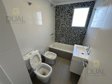 VENTA DEPARTAMENTO 1 DORMITORIO A ESTRENAR CON AMENITIES EN JUJUY 1800 (pichincha rio 6to piso frente)