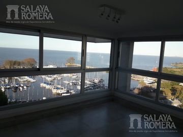 Departamento- Venta- Olivos- Penthouse- 5 Ambientes  - Terraza- pileta propia  - Vista Rio
