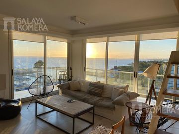 Departamento- Venta- Olivos- Penthouse- 5 Ambientes  - Terraza- pileta propia  - Vista Rio