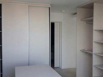 Departamento- Venta- Olivos- Penthouse- 5 Ambientes  - Terraza- pileta propia  - Vista Rio