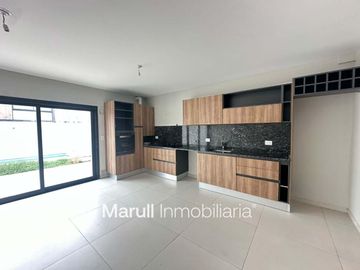 Duplex de categoria en La Luisita 3 dormitorios balcon a estrenar