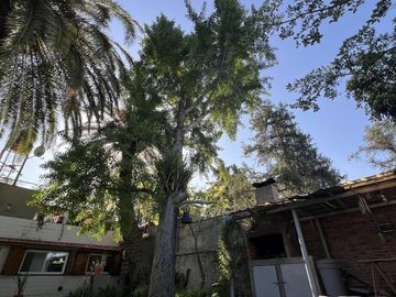 Casa de 4 amb. a la venta en Ezeiza a pocos mts de la Autopista
