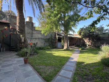 Casa de 4 amb. a la venta en Ezeiza a pocos mts de la Autopista