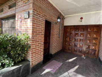 Casa de 4 amb. a la venta en Ezeiza a pocos mts de la Autopista
