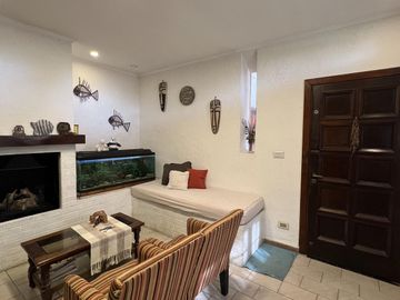 Casa de 4 amb. a la venta en Ezeiza a pocos mts de la Autopista