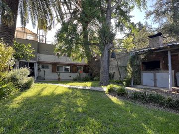 Casa de 4 amb. a la venta en Ezeiza a pocos mts de la Autopista