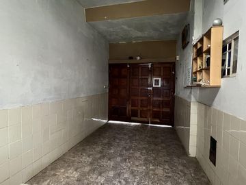 Casa de 4 amb. a la venta en Ezeiza a pocos mts de la Autopista
