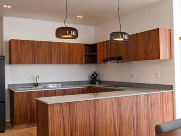 Departamento en venta con amenidades en Temozón Norte
