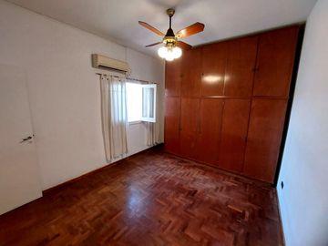 VENTA CASA DOS DORMITORIOS EN ARROYITO