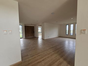 Residencia nueva en venta Rancho San Juan, Oportunidad!!!