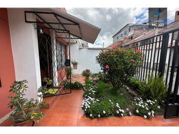 CASA EN VENTA DE OPORTUNIDAD EN EL CEBOLLAR