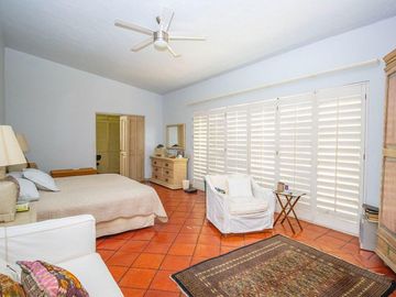 CASA  EN ACAPATZINGO