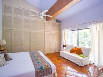 CASA  EN ACAPATZINGO