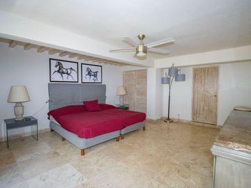 CASA  EN ACAPATZINGO