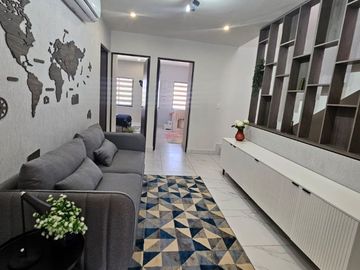 CASA VENTA EN DOMINIO CUMBRES