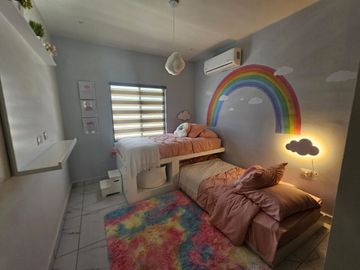 CASA VENTA EN DOMINIO CUMBRES
