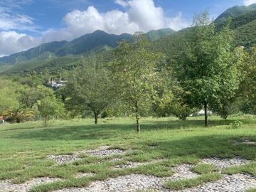 QUINTA  VENTA EN EL BARRIAL