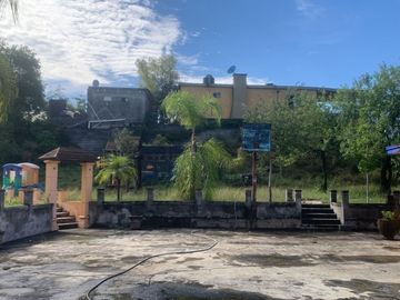 QUINTA  VENTA EN EL BARRIAL