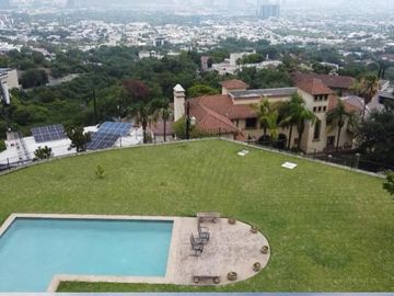 CASA EN VENTA EN JARDINES COLONIALES