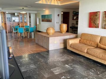 CASA EN VENTA EN JARDINES COLONIALES