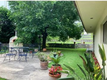 CASA EN VENTA EN JARDINES COLONIALES