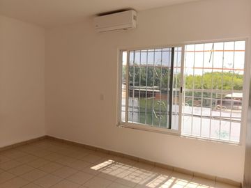 CASA EN BARRIO LA PIMIENTA