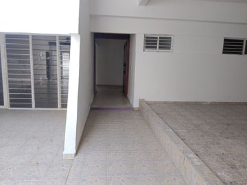CASA EN BARRIO LA PIMIENTA