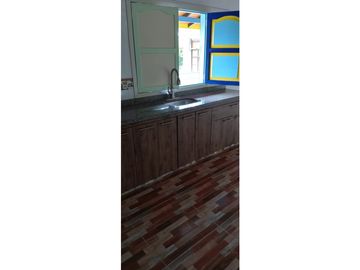 Se vende espectacular finca - chalet a 15 minutos del parque del café
