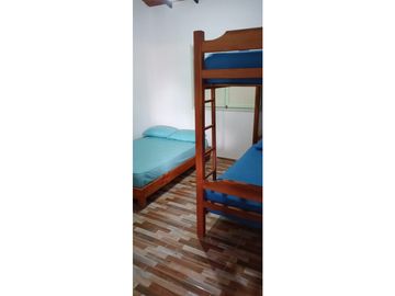 Se vende espectacular finca - chalet a 15 minutos del parque del café