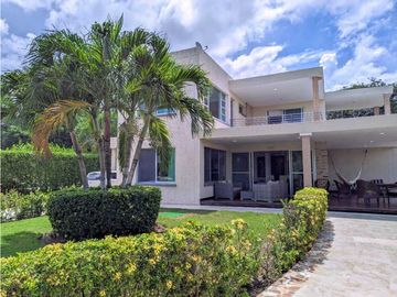 CASA DE PLAYA, 4 HABITACIONES, 210MTS, AGUAMARINA BEACH RESORT