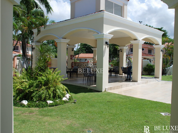 PH VILLA VALENCIA CASA REMODELADA EN VENTA, COSTA SUR (6)