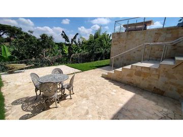 VENDO CASA CAMPESTRE EN LA VIA MORELIA, SECTOR LA SELVA, COLOMBIA
