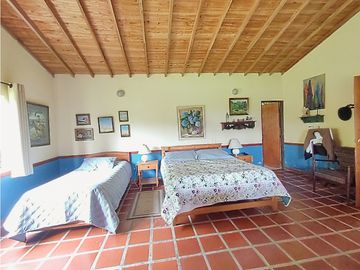 Venta Finca en El Zarzal Vereda La Luz Girardota.