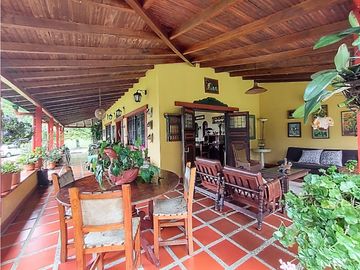 Venta Finca en El Zarzal Vereda La Luz Girardota.