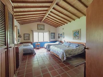 Venta Finca en El Zarzal Vereda La Luz Girardota.