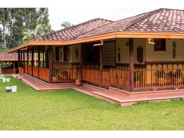 SE VENDE CASA CAMPESTRE, QUINDIO