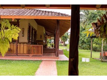 SE VENDE CASA CAMPESTRE, QUINDIO