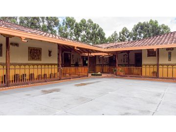 SE VENDE CASA CAMPESTRE, QUINDIO