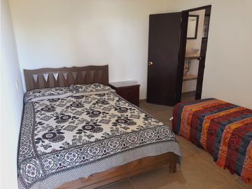 Se vende gran finca en pueblo tapao