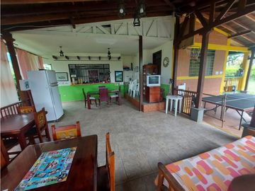 Se vende hermosa finca en Pueblo Tapao