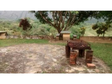 Finca en Venta en Carmen de Apicalá